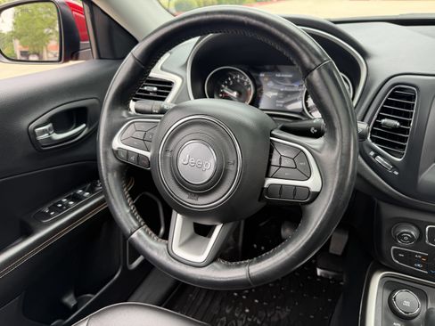 Used 2019 Jeep Compass Latitude w/ Popular Equipment Group AWD/4WD image 23