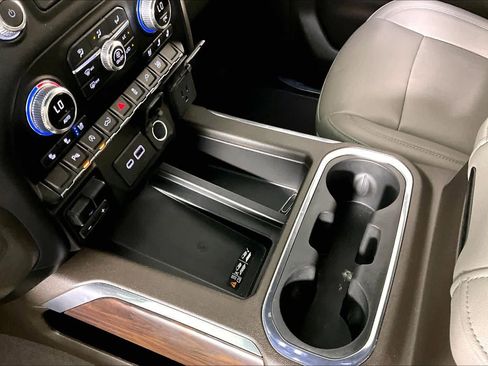 Used 2020 GMC Sierra 1500 SLT image 14