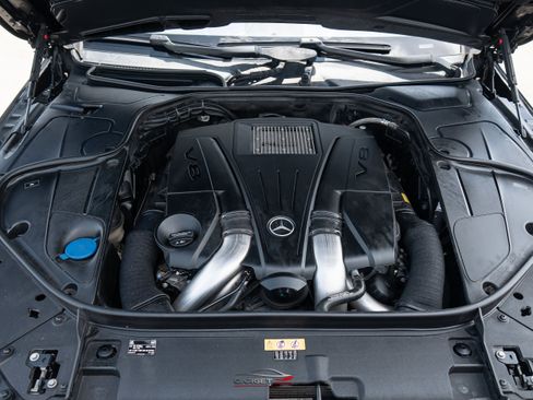 Used 2016 Mercedes-Benz S 550 4MATIC Sedan image 45