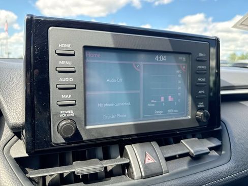 Used 2019 Toyota RAV4 LE AWD/4WD image 14