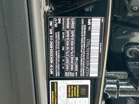 Used 2017 Mercedes-Benz GLS 450 4MATIC image 32