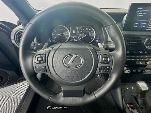 Certified 2025 Lexus IS 350 F Sport image 11