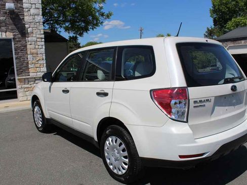 Used 2013 Subaru Forester 2.5X AWD/4WD image 10