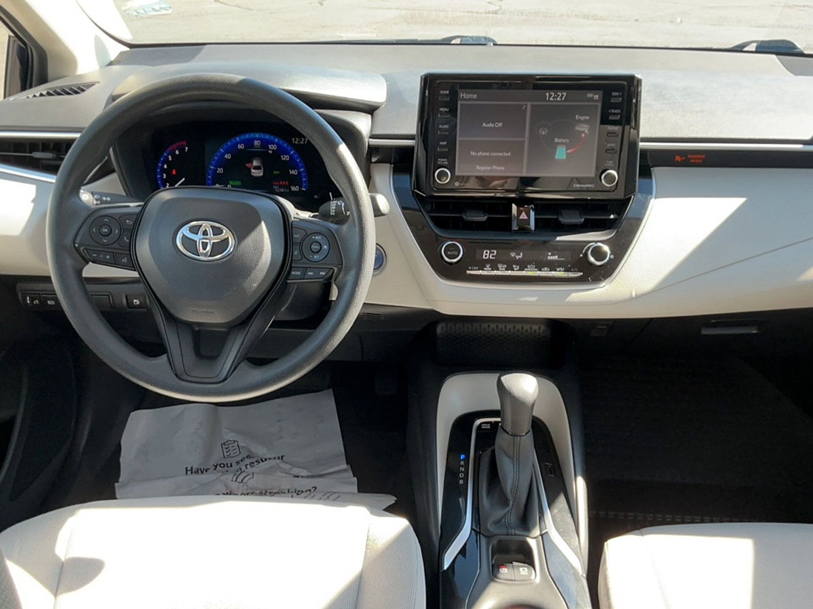 Used 2022 Toyota Corolla LE FWD image 12