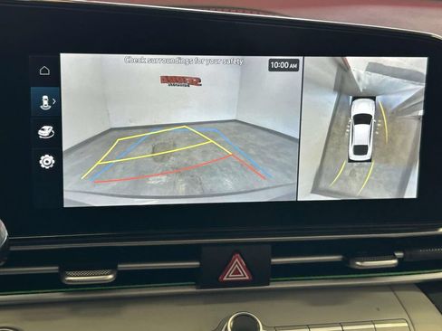 Used 2024 Hyundai Elantra Limited FWD image 28