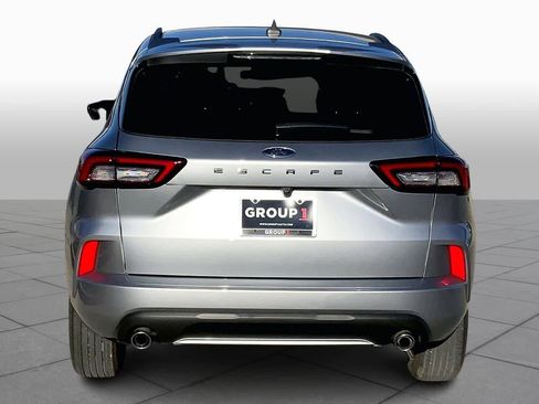 Used 2024 Ford Escape ST-Line image 4