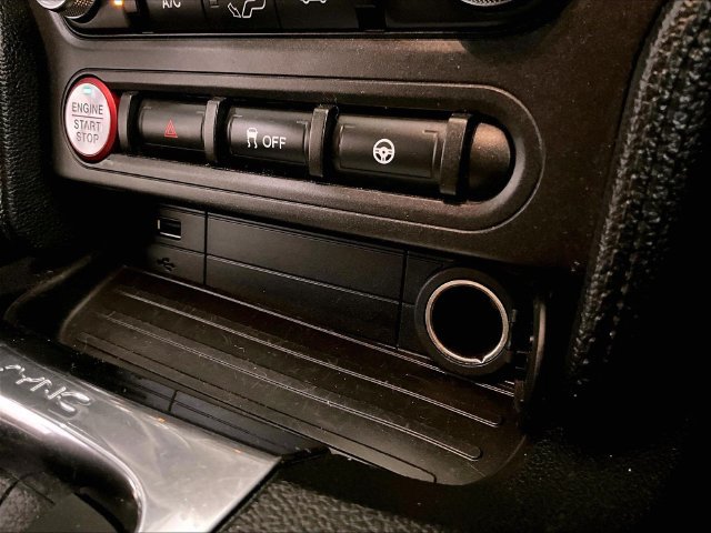 Used 2018 Ford Mustang GT RWD image 31