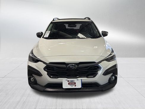 Used 2025 Subaru Crosstrek 2.5i Limited w/ Popular Package #3A image 2