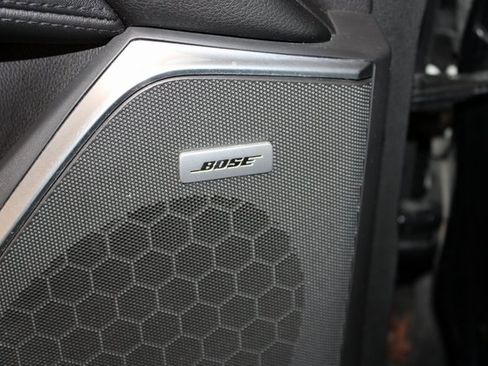 Used 2019 Cadillac Escalade ESV Premium Luxury image 25