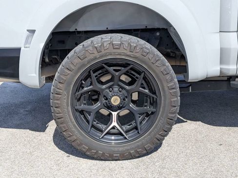 Used 2023 Ford F150 Raptor w/ Equipment Group 802A Raptor R AWD/4WD image 11
