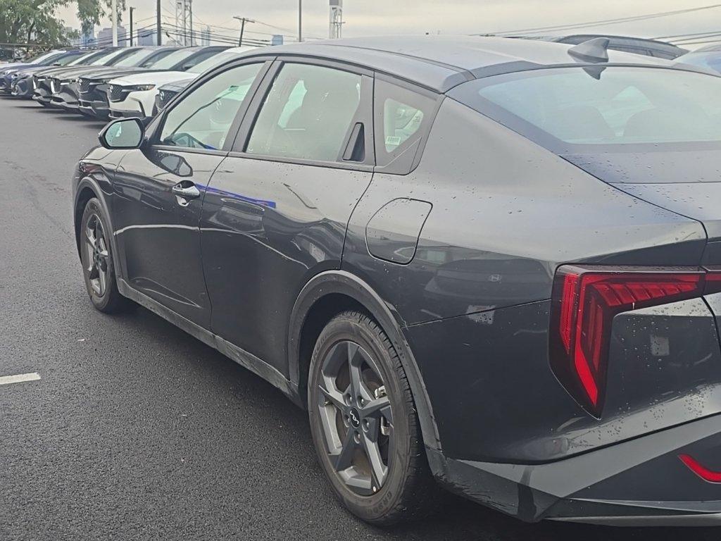 Used 2025 Kia K4 FWD image 4