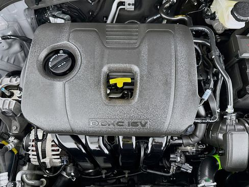 Used 2025 Kia Soul LX w/ LX Technology Package FWD image 59