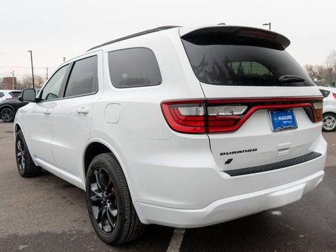 Used 2023 Dodge Durango SXT w/ SXT Blacktop Group image 8