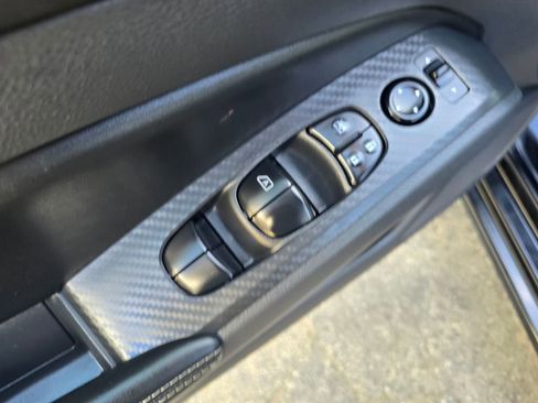 Used 2024 Nissan Altima 2.5 SV FWD image 22