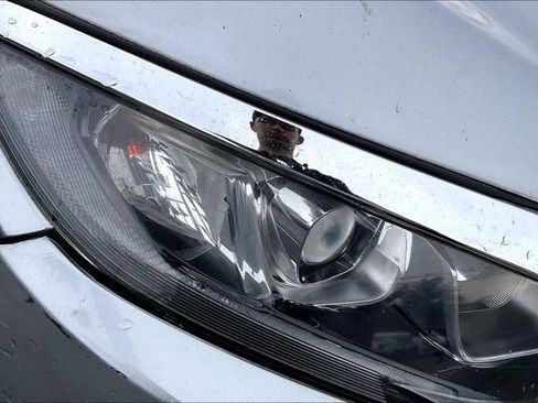 Used 2017 Honda Civic LX image 28