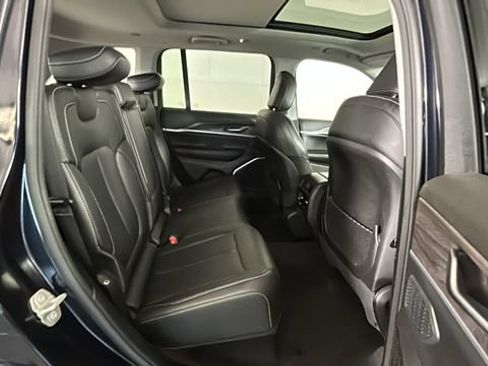 Used 2023 Jeep Grand Cherokee 4WD 4xe image 30