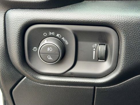 New 2026 RAM 3500 Tradesman w/ Chrome Appearance Group A AWD/4WD image 30