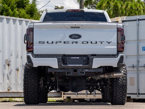 Certified 2025 Ford F250 Lariat w/ Lariat Ultimate Package AWD/4WD image 5
