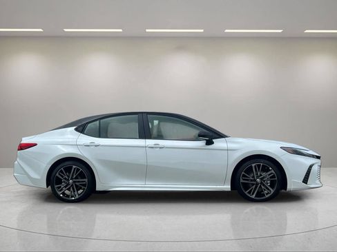 New 2026 Toyota Camry XSE FWD image 3