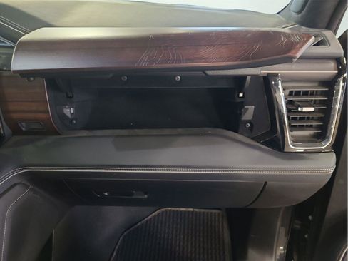 Used 2023 GMC Sierra 1500 Denali Ultimate image 23