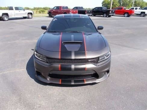 Used 2020 Dodge Charger R/T w/ Blacktop Package RWD image 9