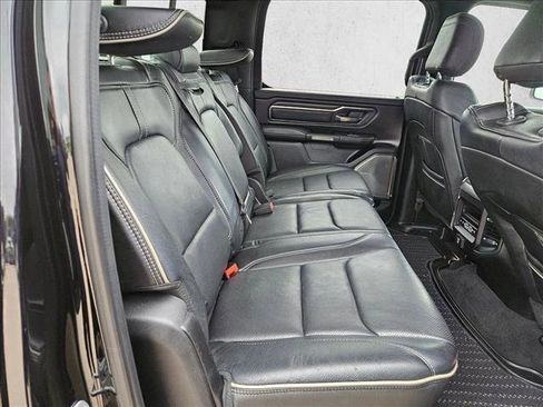 Used 2019 RAM 1500 Limited AWD/4WD image 18