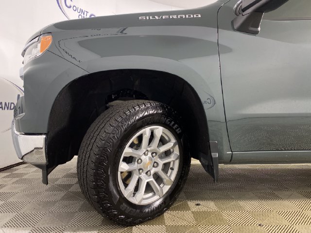 Certified 2025 Chevrolet Silverado 1500 LT AWD/4WD image 29