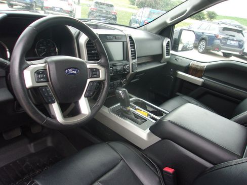 Used 2019 Ford F150 Lariat AWD/4WD image 11