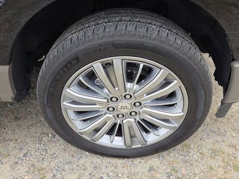 Used 2025 Ford F150 King Ranch AWD/4WD image 14