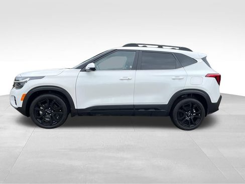 Used 2024 Kia Seltos X-Line AWD/4WD image 2