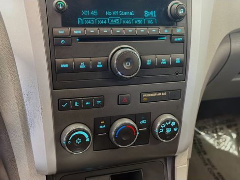 Used 2012 Chevrolet Traverse LT AWD/4WD image 23