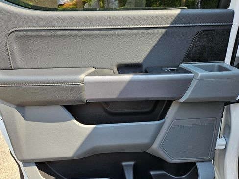 Used 2022 Ford F150 XLT w/ Equipment Group 302A High image 34