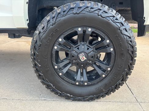 Used 2024 RAM 2500 Limited image 15