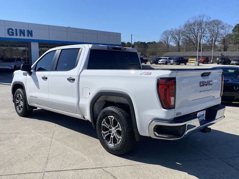 Used 2024 GMC Sierra 1500 Pro w/ Pro Value Package image 4