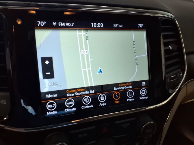 Used 2021 Jeep Grand Cherokee Limited AWD/4WD image 14