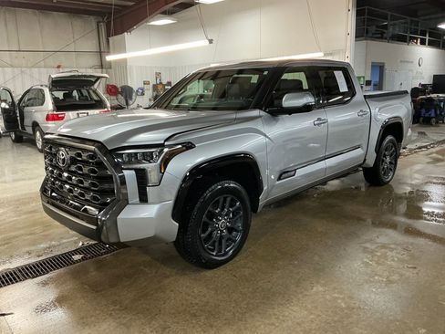 Used 2023 Toyota Tundra Platinum image 1
