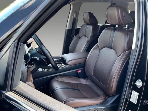 Used 2025 Honda Pilot Elite image 14