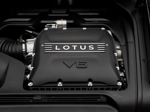 Used 2026 Lotus Emira RWD image 67