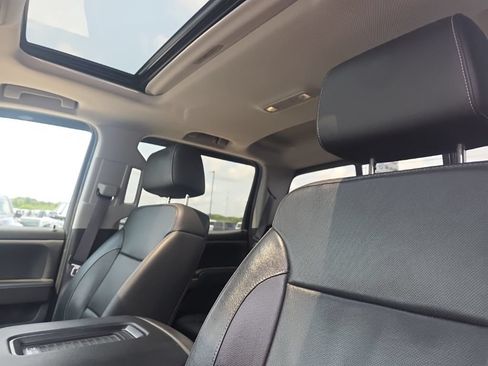 Used 2017 Chevrolet Silverado 1500 LTZ w/ Sport Package AWD/4WD image 9