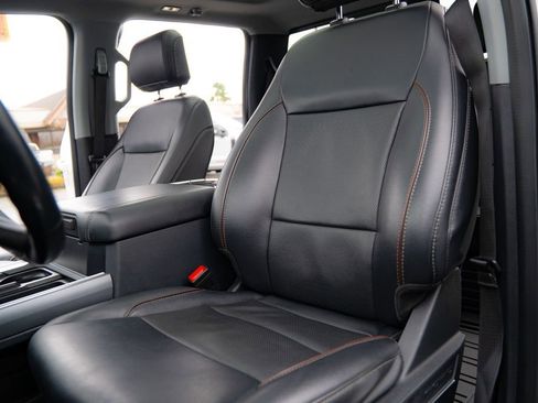 Used 2024 Ford F350 Lariat image 12