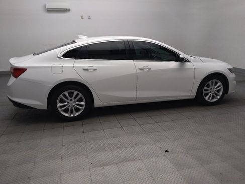 Used 2018 Chevrolet Malibu LT FWD image 10