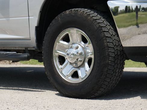 Used 2017 RAM 3500 Tradesman w/ Chrome Appearance Group AWD/4WD image 28