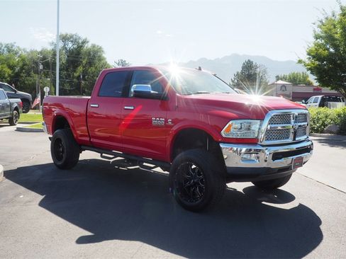 Used 2016 RAM 2500 Laramie image 3
