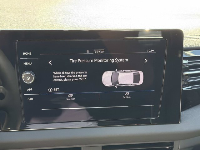 Certified 2025 Volkswagen Jetta Sport FWD image 21