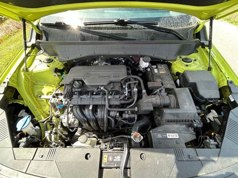 Used 2025 Hyundai Kona SEL FWD image 12