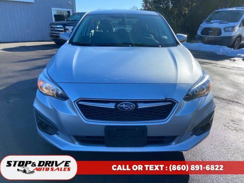 Used 2018 Subaru Impreza 2.0i Premium image 8