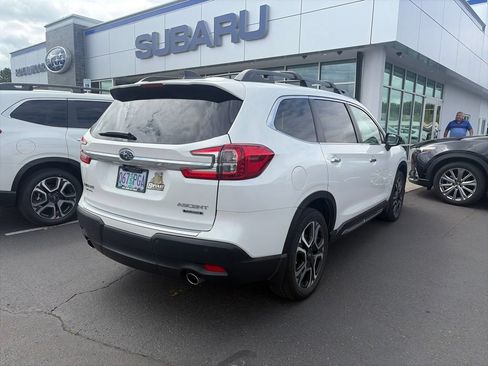 Used 2024 Subaru Ascent Touring AWD/4WD image 5