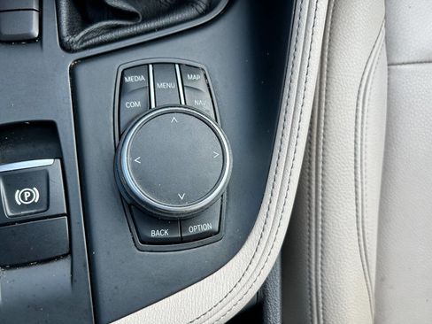 Used 2018 BMW X1 sDrive28i w/ Premium Package image 24