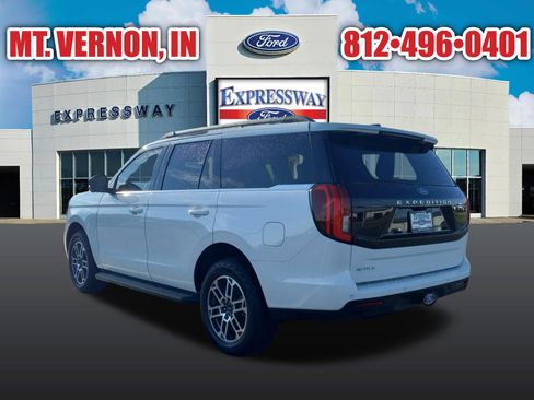 New 2025 Ford Expedition Active AWD/4WD image 8