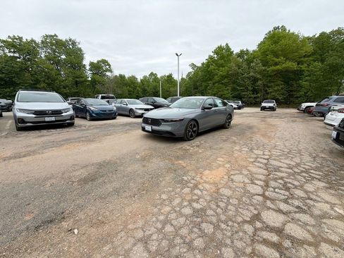 New 2026 Honda Accord SE image 4
